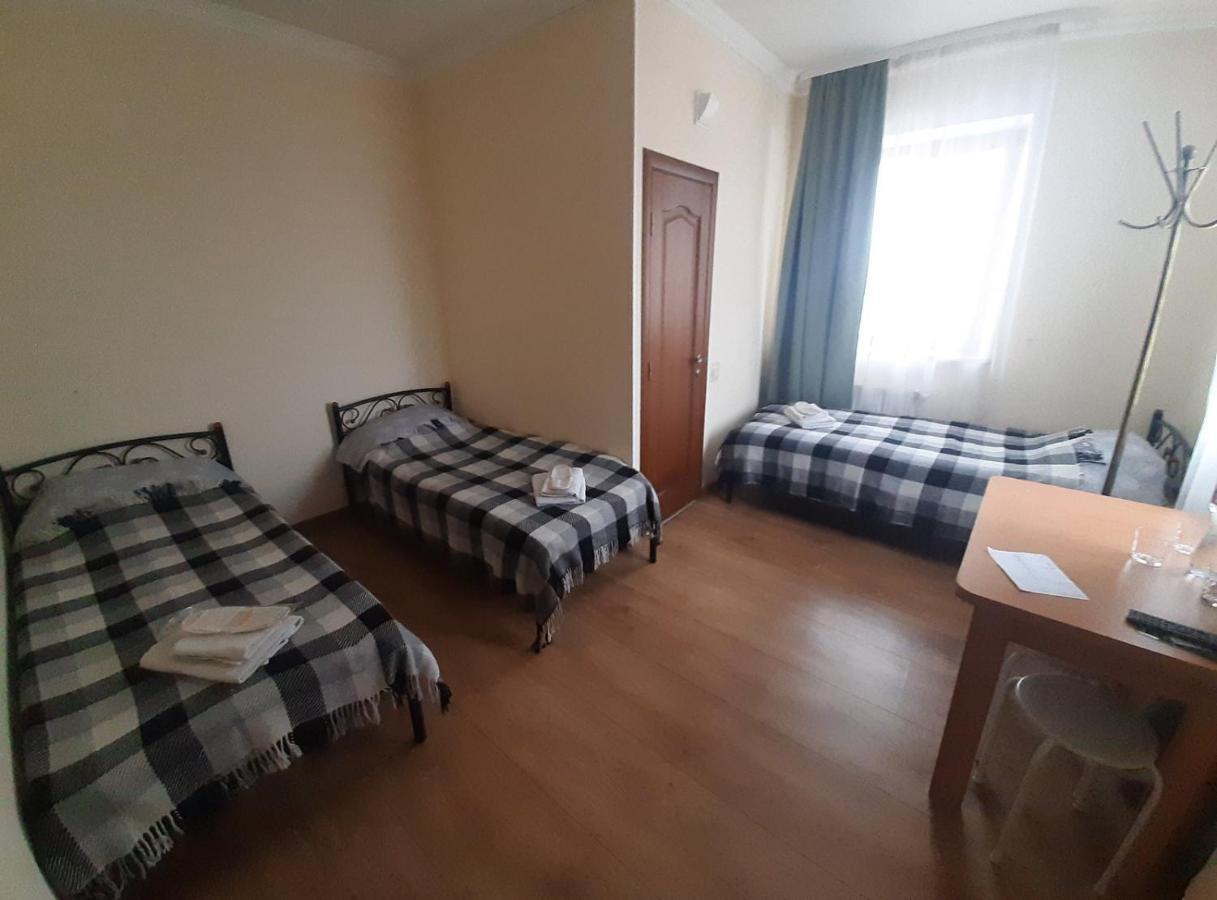 Арт-Готель "Династія" Bila Tserkva Dış mekan fotoğraf