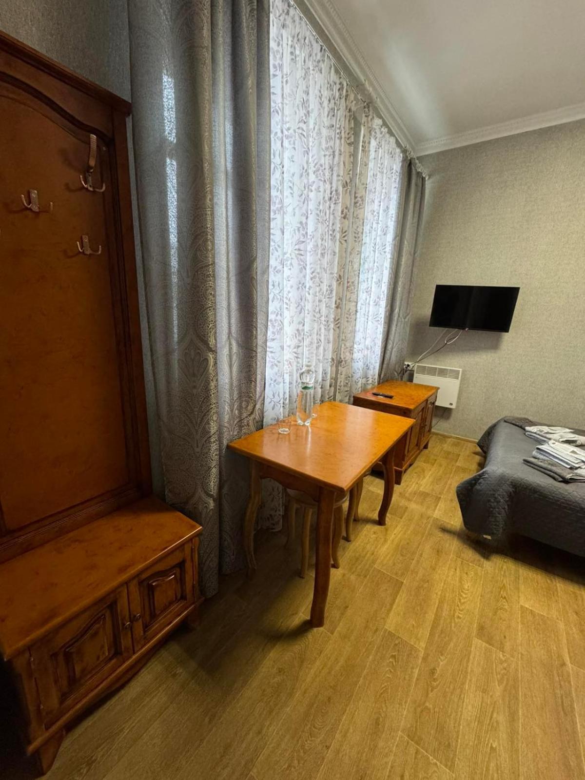 Арт-Готель "Династія" Bila Tserkva Dış mekan fotoğraf